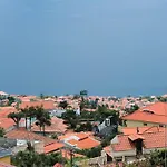 Ocean Bay Panoramic View Апартаменты *